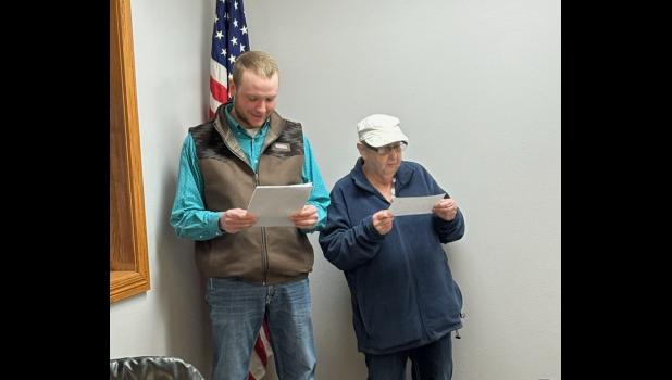 Jacob Ulrich & Sandy Rasmussen ... taking their oath of office during regular City Council meeting. Courtesy photo
