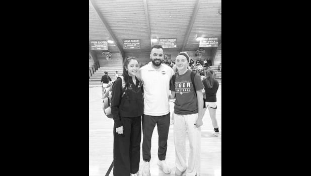 Brilyn LaRoche (left) and Sunny Valburg (right) pictured with Ambush North Stars Director Larenzo Williams Courtesy Photo